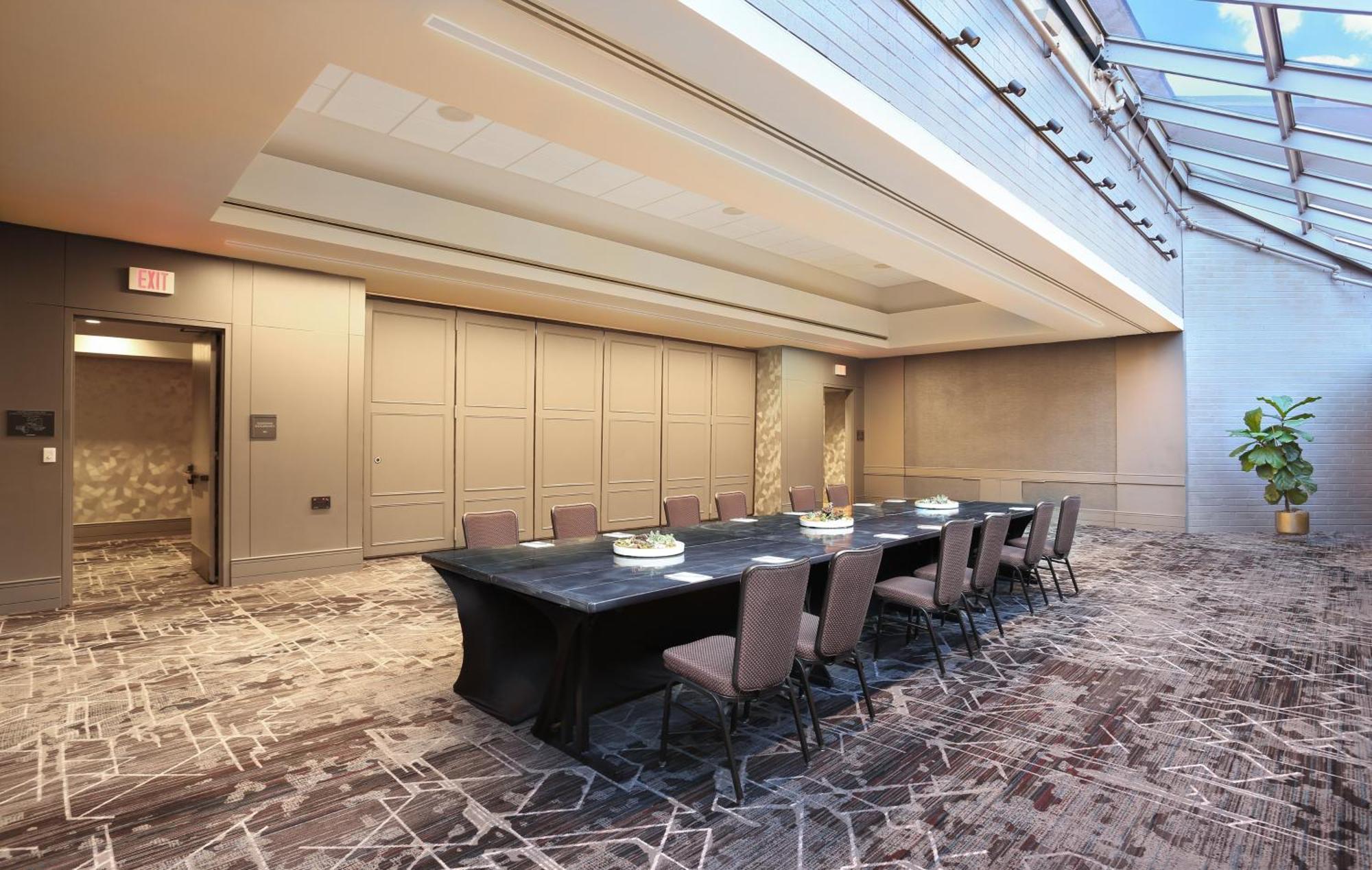 Crowne Plaza Atlanta Perimeter At Ravinia By Ihg Hotel Dunwoody Exterior photo